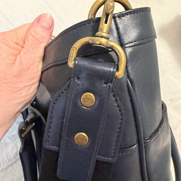 Coach Bleeker Bar Stripe Blue/Black/Tan/Teal Leather Computer Tote Unisex - Picture 11 of 15